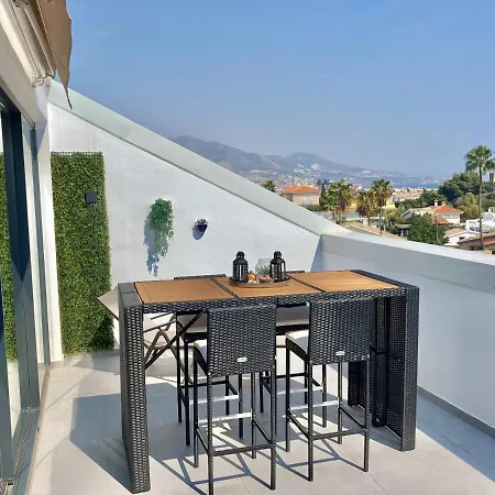 Luxury Penthouse Jacobo - The View Апартаменти Фуенхірола