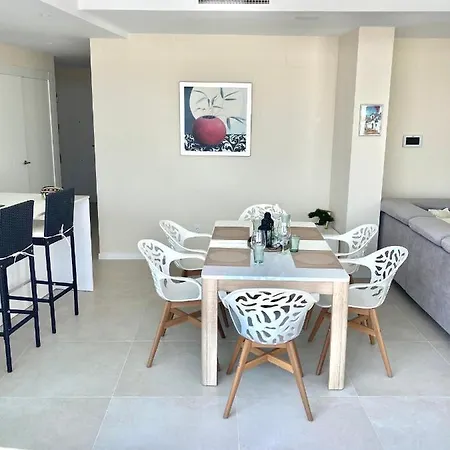 Luxury Penthouse Jacobo - The View דירה *
