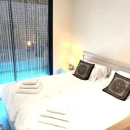 Luxury Penthouse Jacobo - The View דירה *
